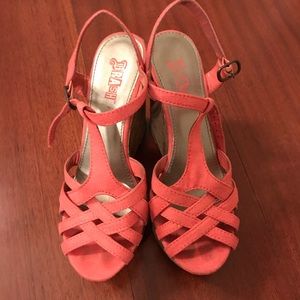 Coral wedges